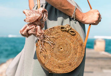 Handmade romance in the sea breeze